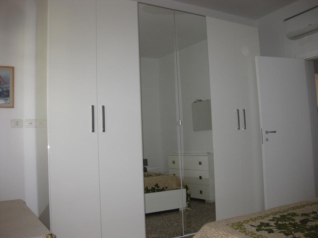 Casa Vacanze Le Rose Marina di Ragusa Room photo