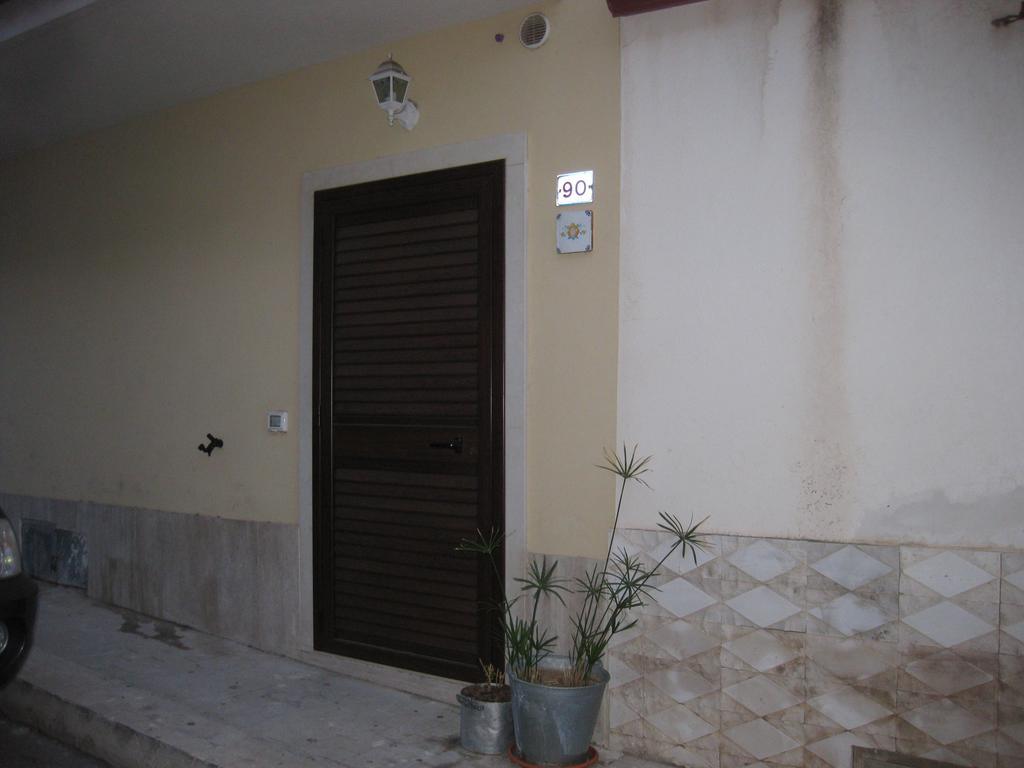 Casa Vacanze Le Rose Marina di Ragusa Exterior photo